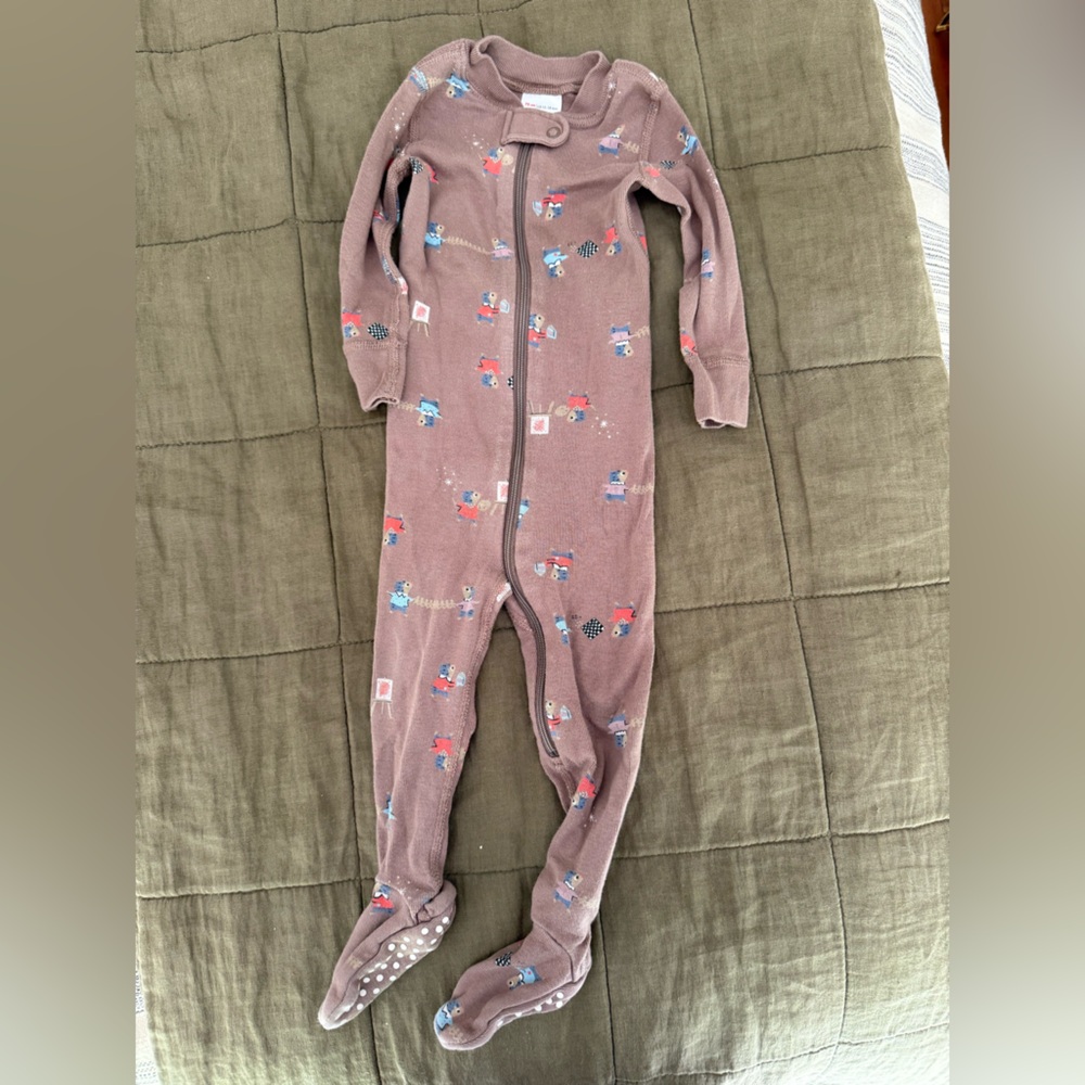 Hanna Andersson Footed Onesie